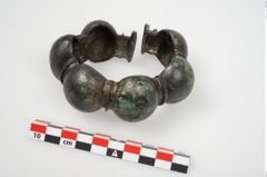 Foto von Bronzehohlbuckelarmreif (NHMW-PRAE-025673)
